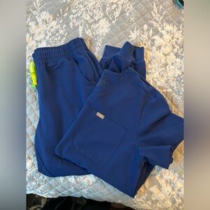 Figs Electric Blue Scrub Set Large